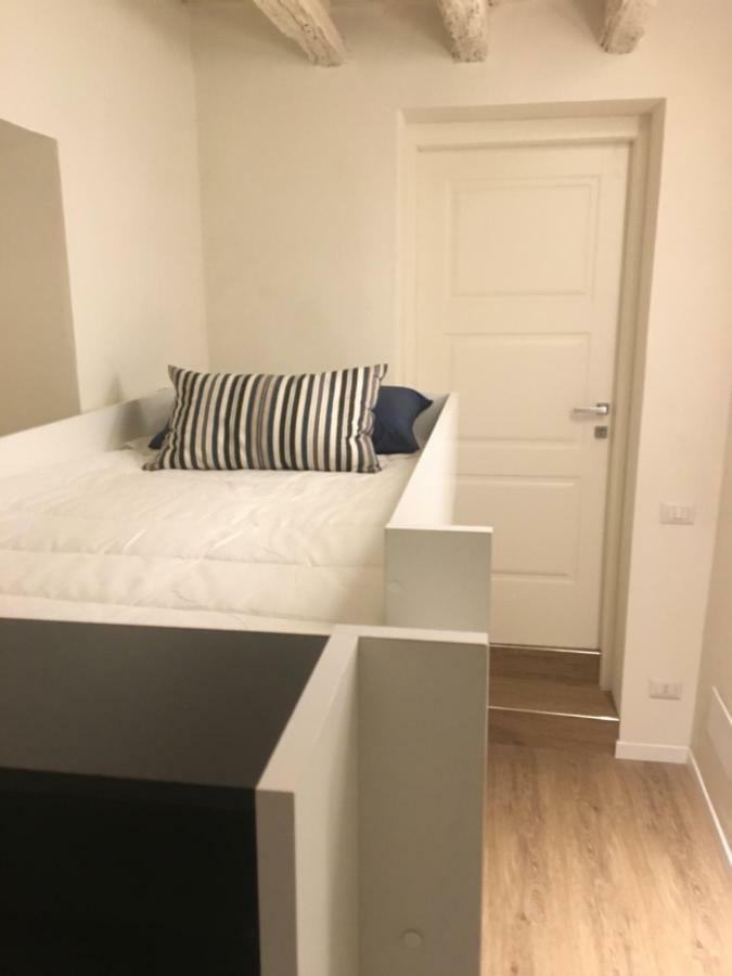 6 Via Della Rosa Apartment Lucca Ngoại thất bức ảnh