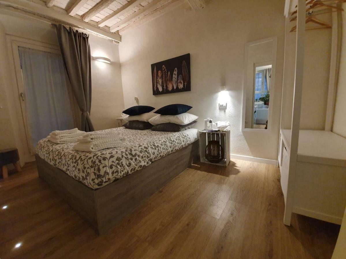 6 Via Della Rosa Apartment Lucca Ngoại thất bức ảnh